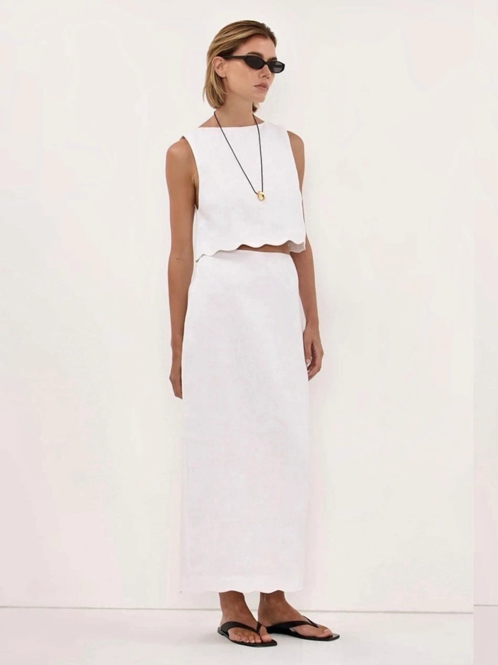 Dissh Lela Skirt white 100% linen maxi skirt in White Size 4 like new condition